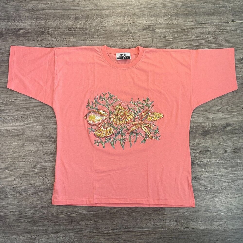 Vintage 90s Beachy Coastal Grandma SK Sport Coral Pink SeaShells SeaWeed T-Shirt